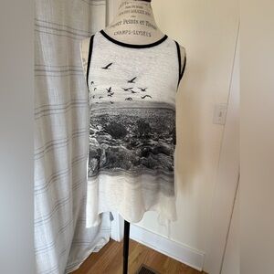 Volcom split‎ side tank - Black & White
